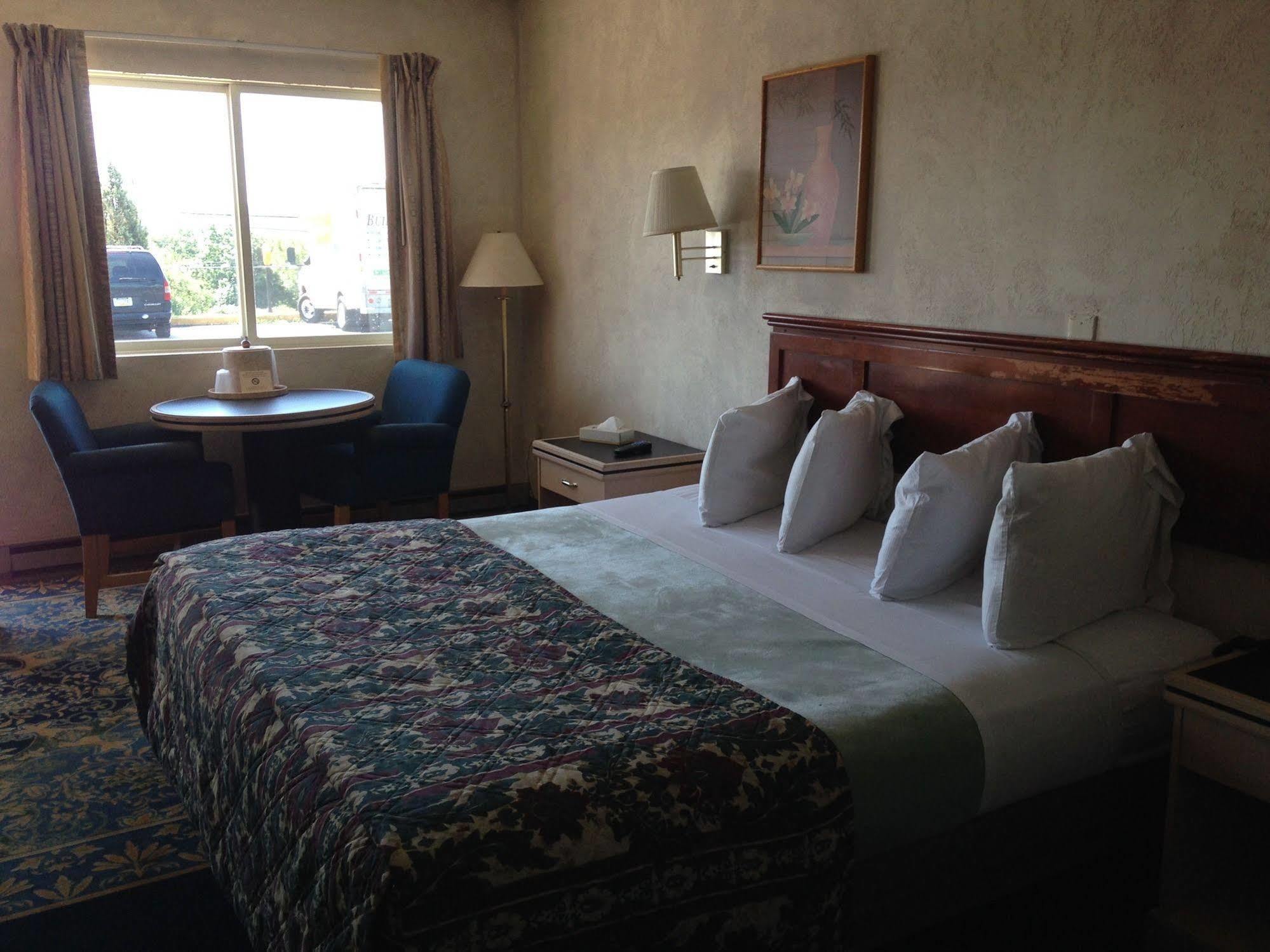 Super 8 By Wyndham Hazleton Motel Luaran gambar